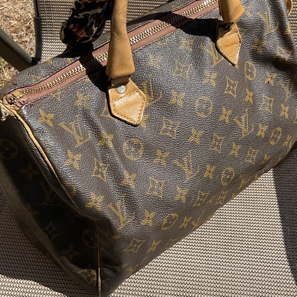 Louis Vuitton classic vintage speedy 30 with Leopard Accent - Picture 5 of 10